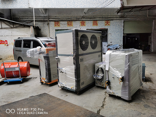 安佛思模溫機(jī)裝貨發(fā)車！